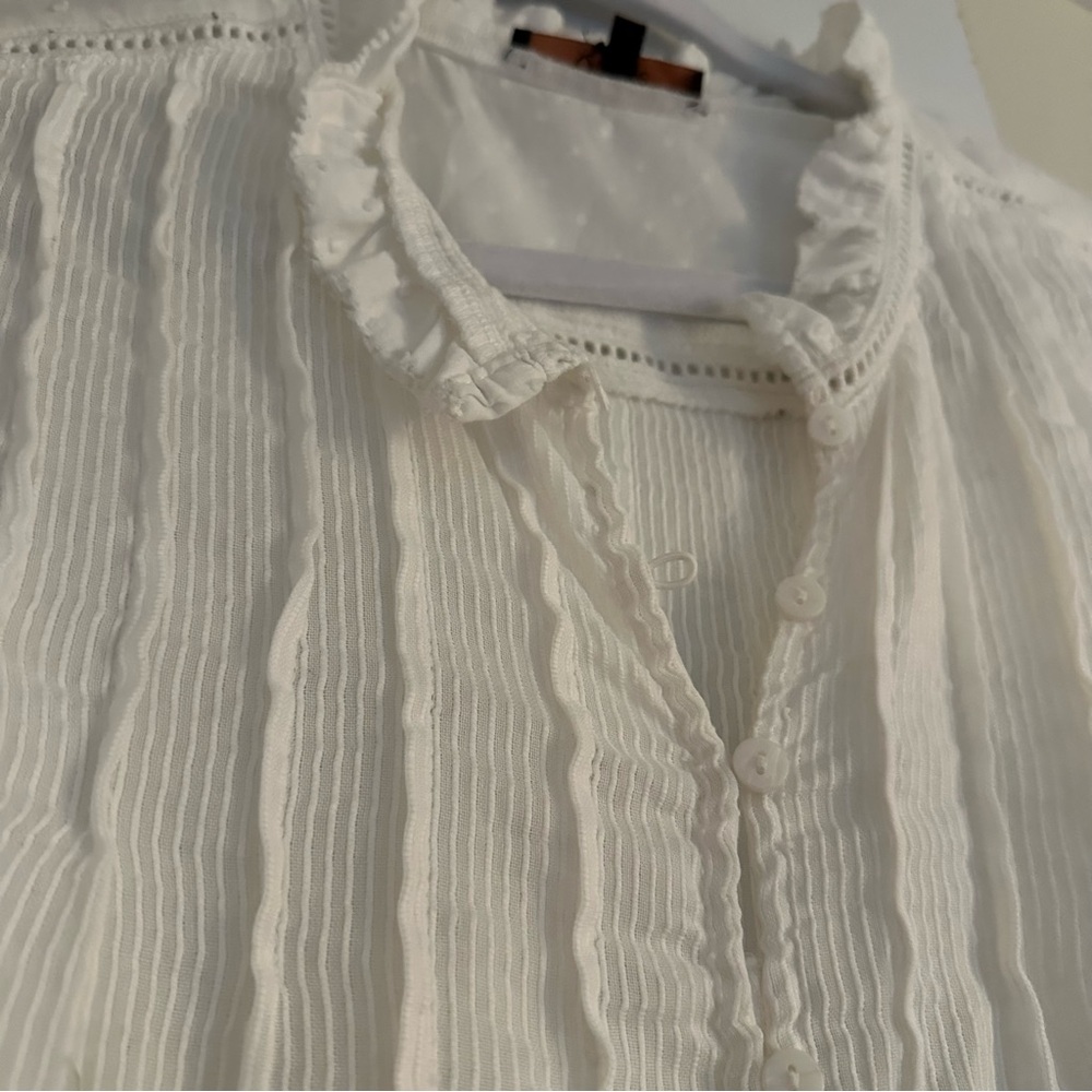 Quince Organic Textured Cotton Peasant Blouse - Picture 2 of 5